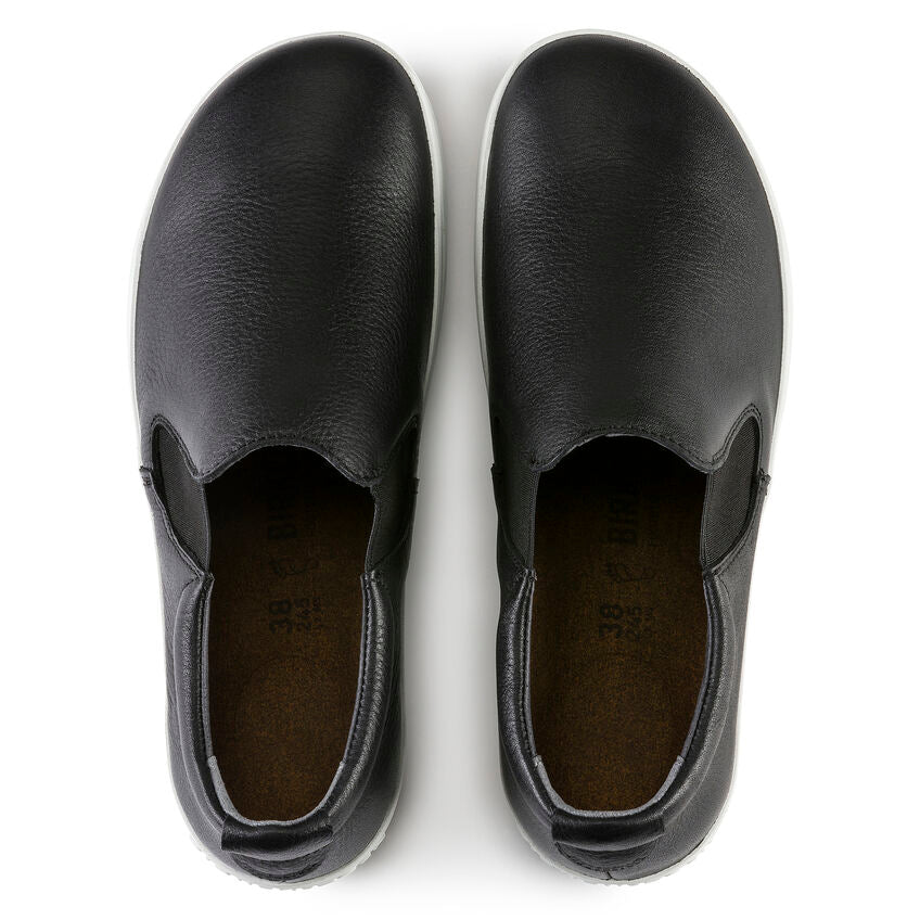 QO 400 Slip On : Black