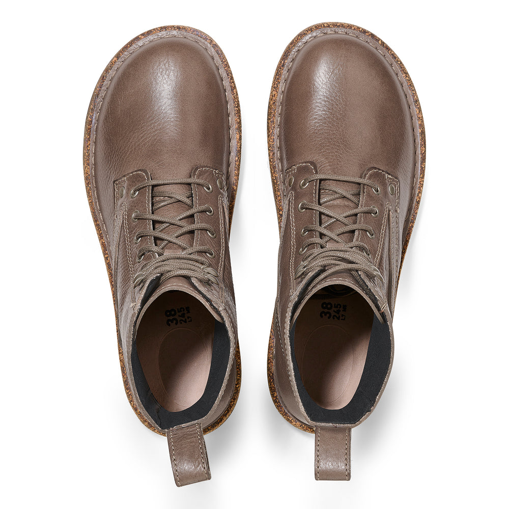 
                      
                        Bryson : Taupe
                      
                    