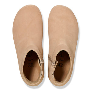 Ebba : Warm Sand Suede