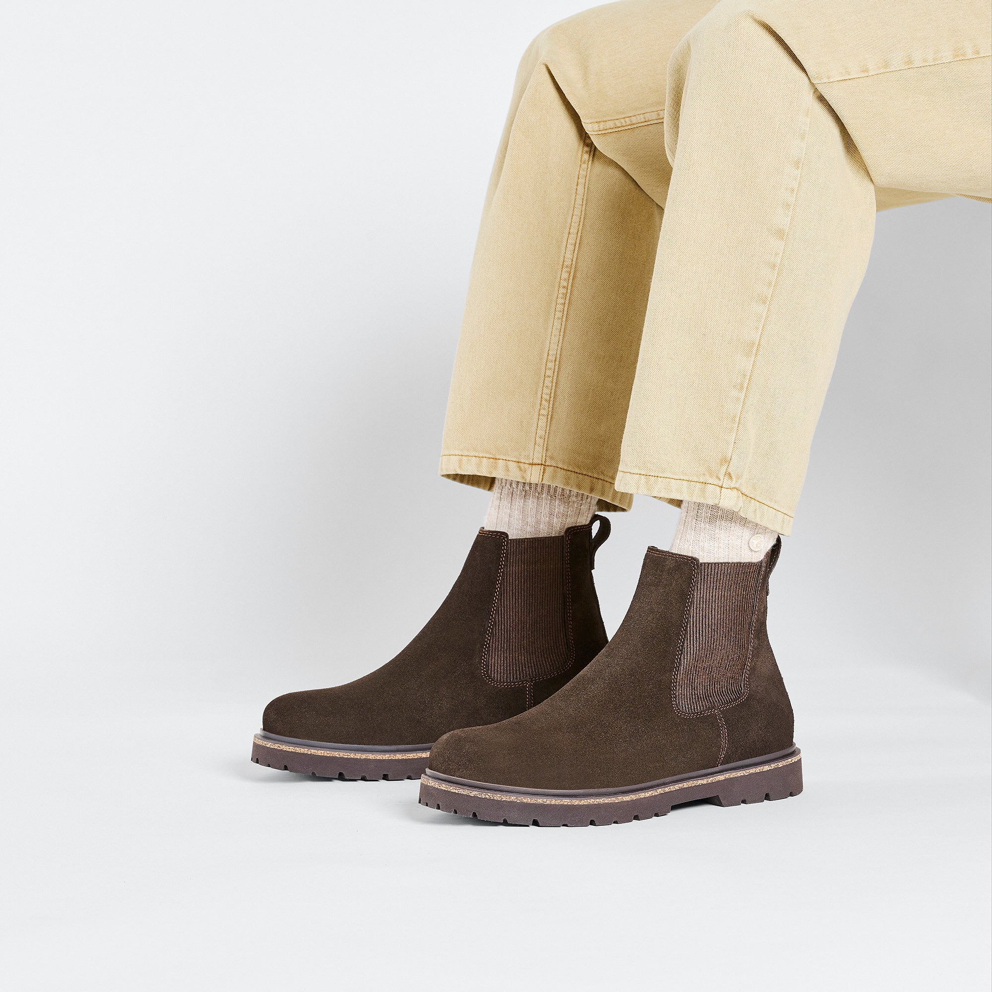 Highwood : Mocha Suede