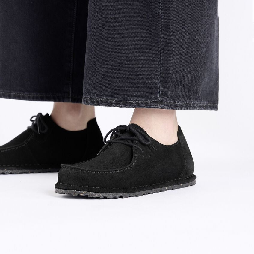 
                      
                        Utti Lace Up : Black Suede
                      
                    