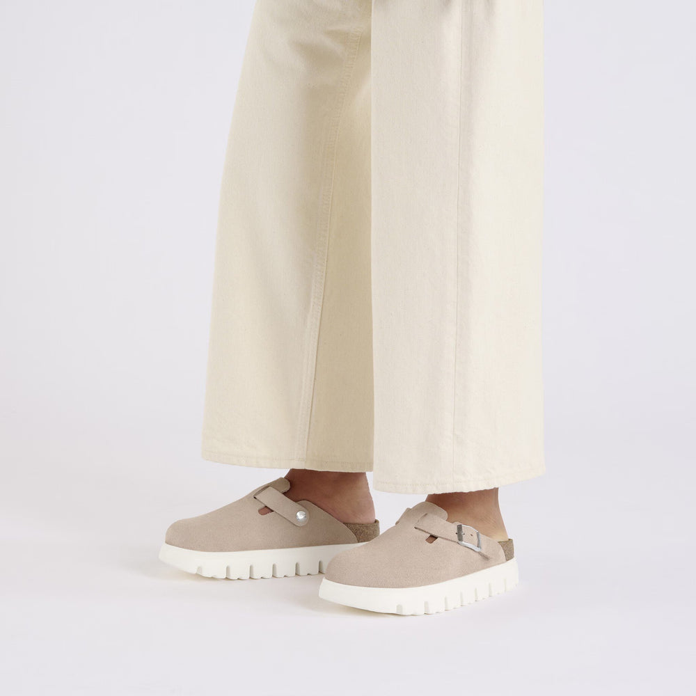 
                      
                        Boston Chunky : Light Rose
                      
                    