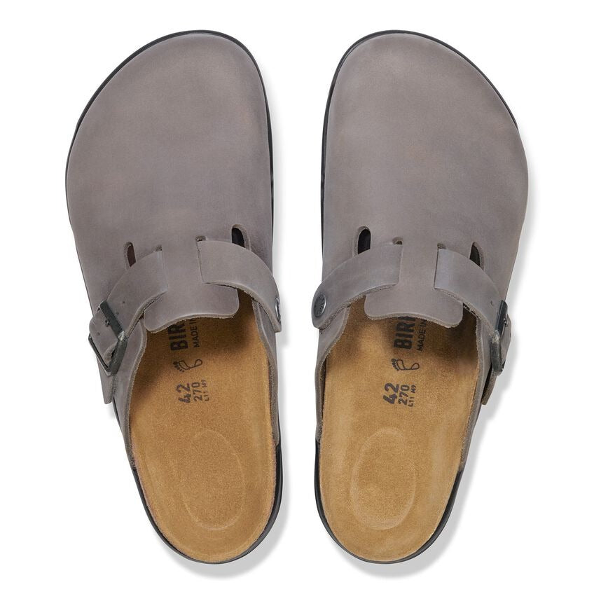 
                      
                        Boston Rugged : Iron
                      
                    