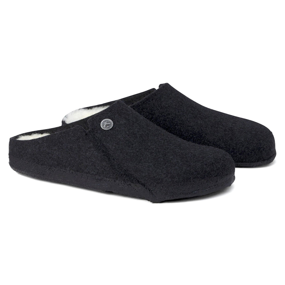 
                      
                        Zermatt Shearling : Anthracite
                      
                    