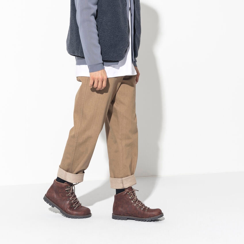 Jackson : Dark Brown