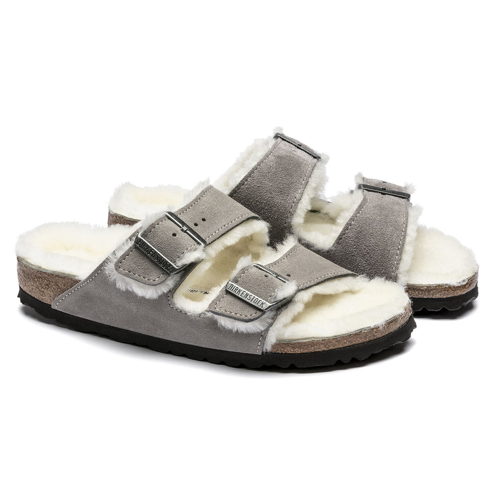
                      
                        Arizona Shearling : Stone Coin
                      
                    