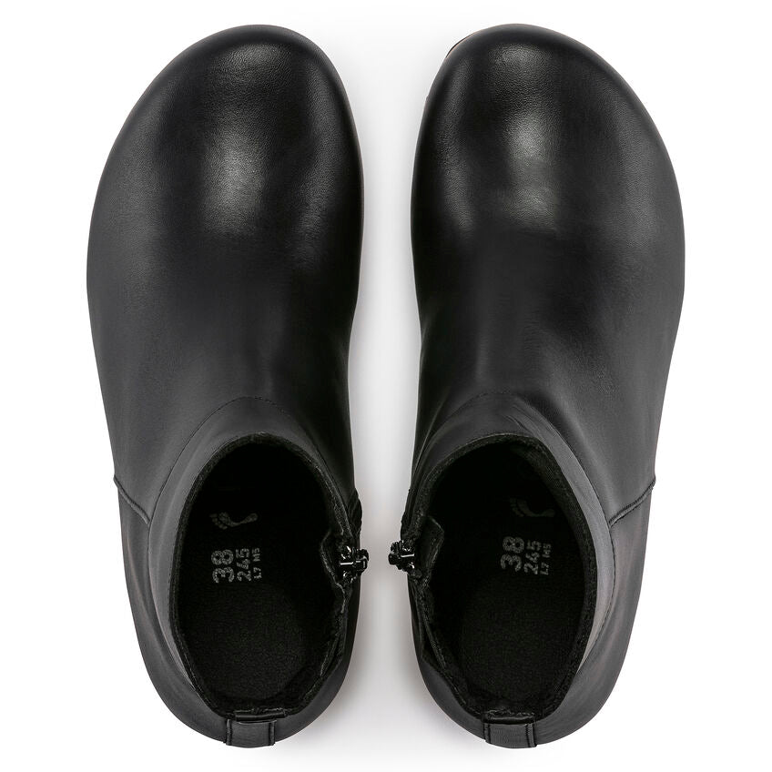 Ebba : Black