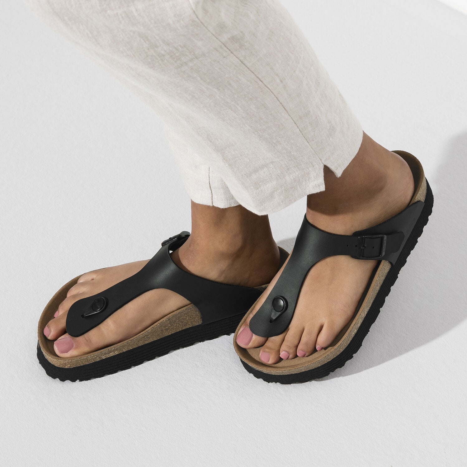 Gizeh sandals on sale