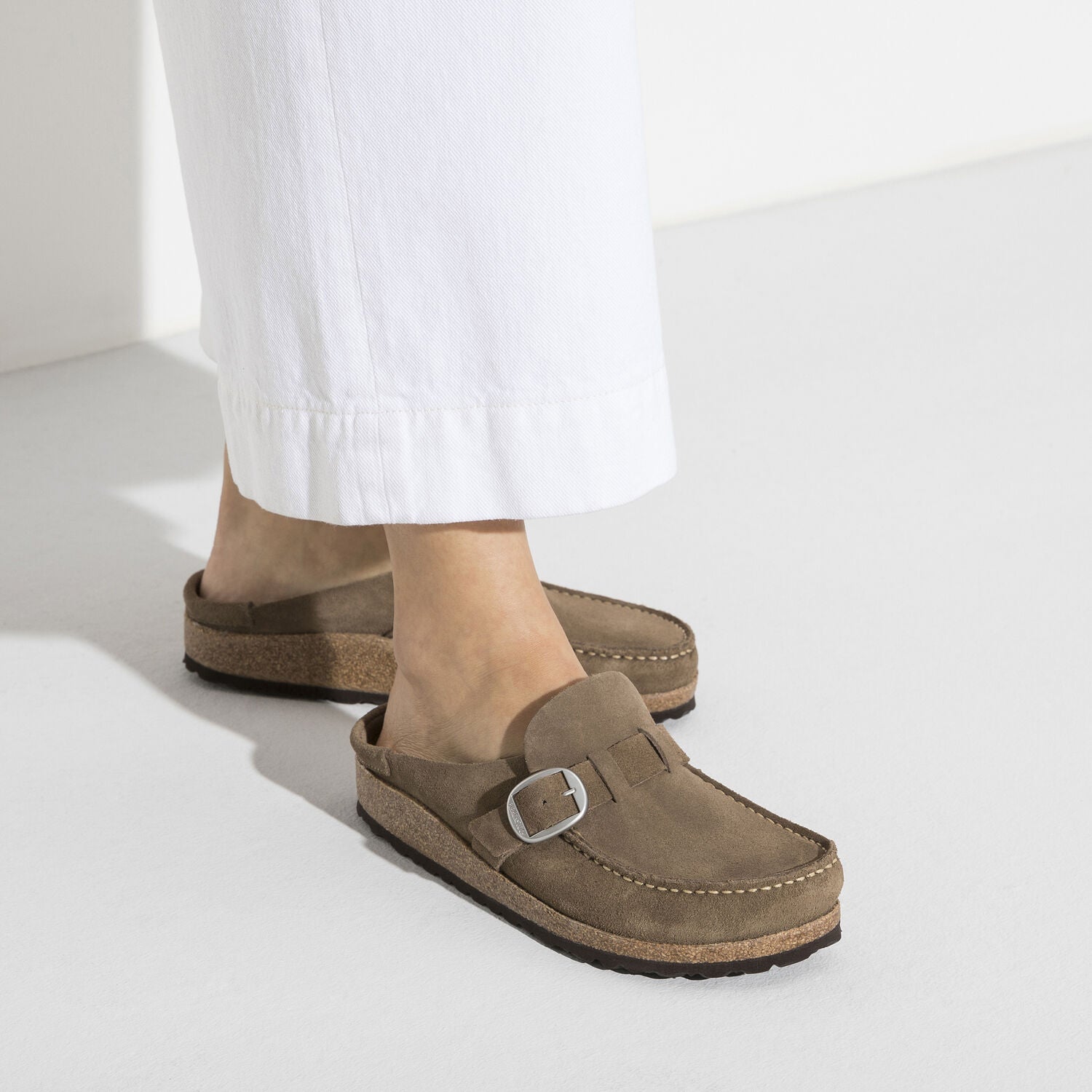 Birkenstock Buckley Suede Leather Clog - Tea (Regular/Wide)