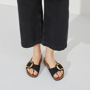 Madrid Big Buckle : Black Nubuck