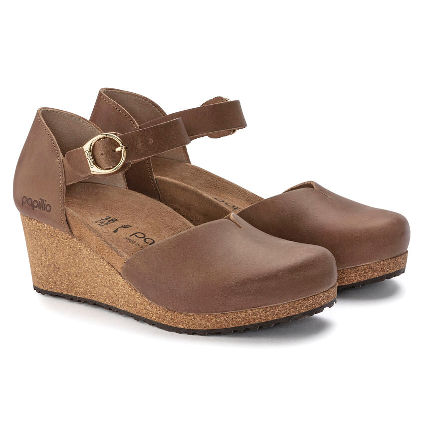 
                      
                        Mary : Cognac
                      
                    