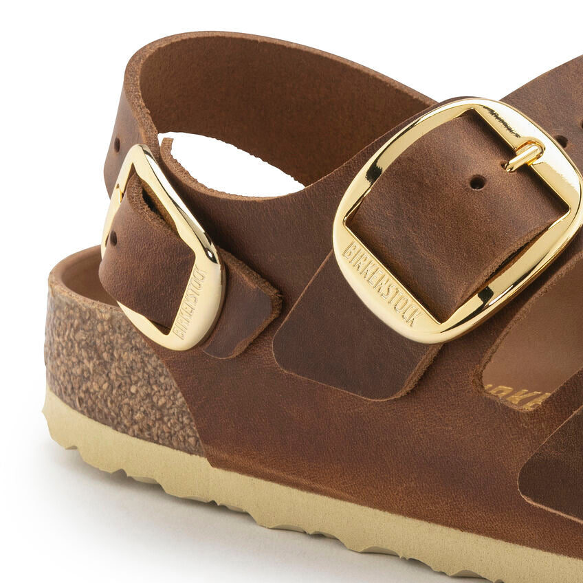 
                      
                        Milano Classic Footbed : Big Buckle Cognac
                      
                    