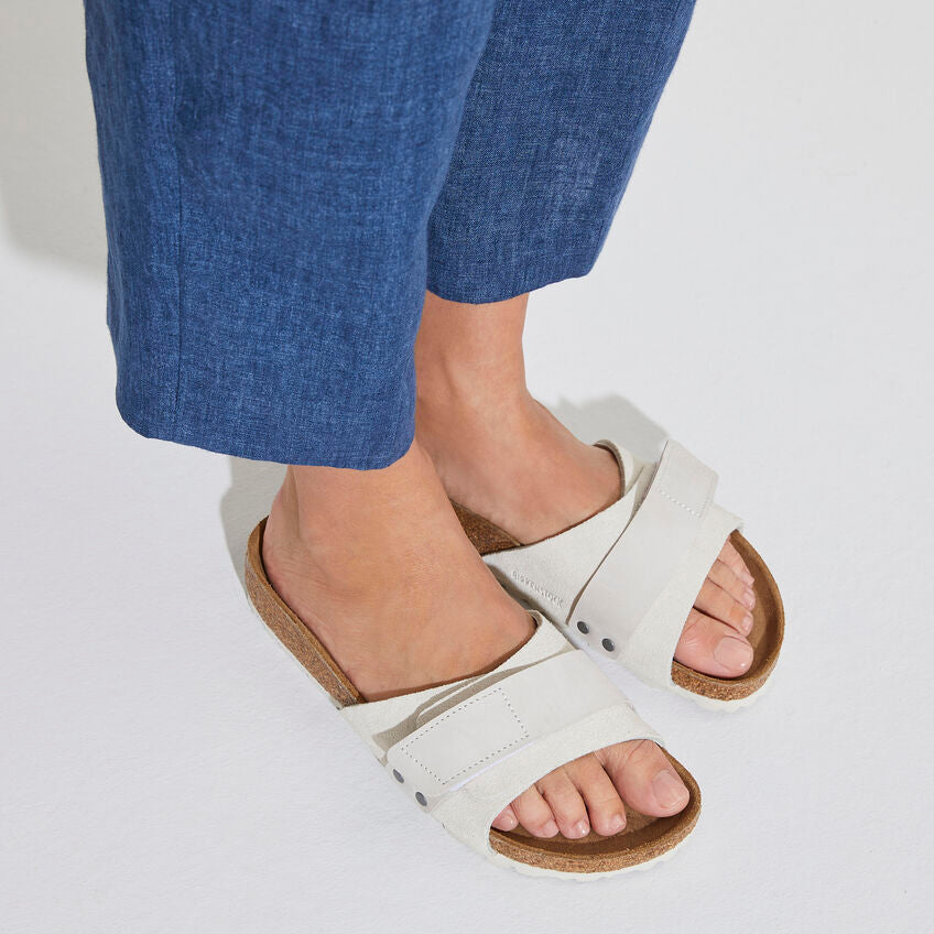Oita : Antique White