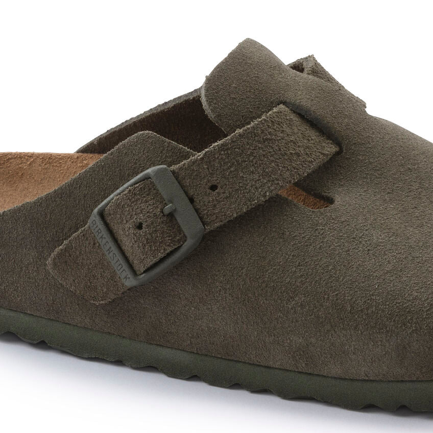 
                      
                        Boston Classic Footbed : Thyme
                      
                    