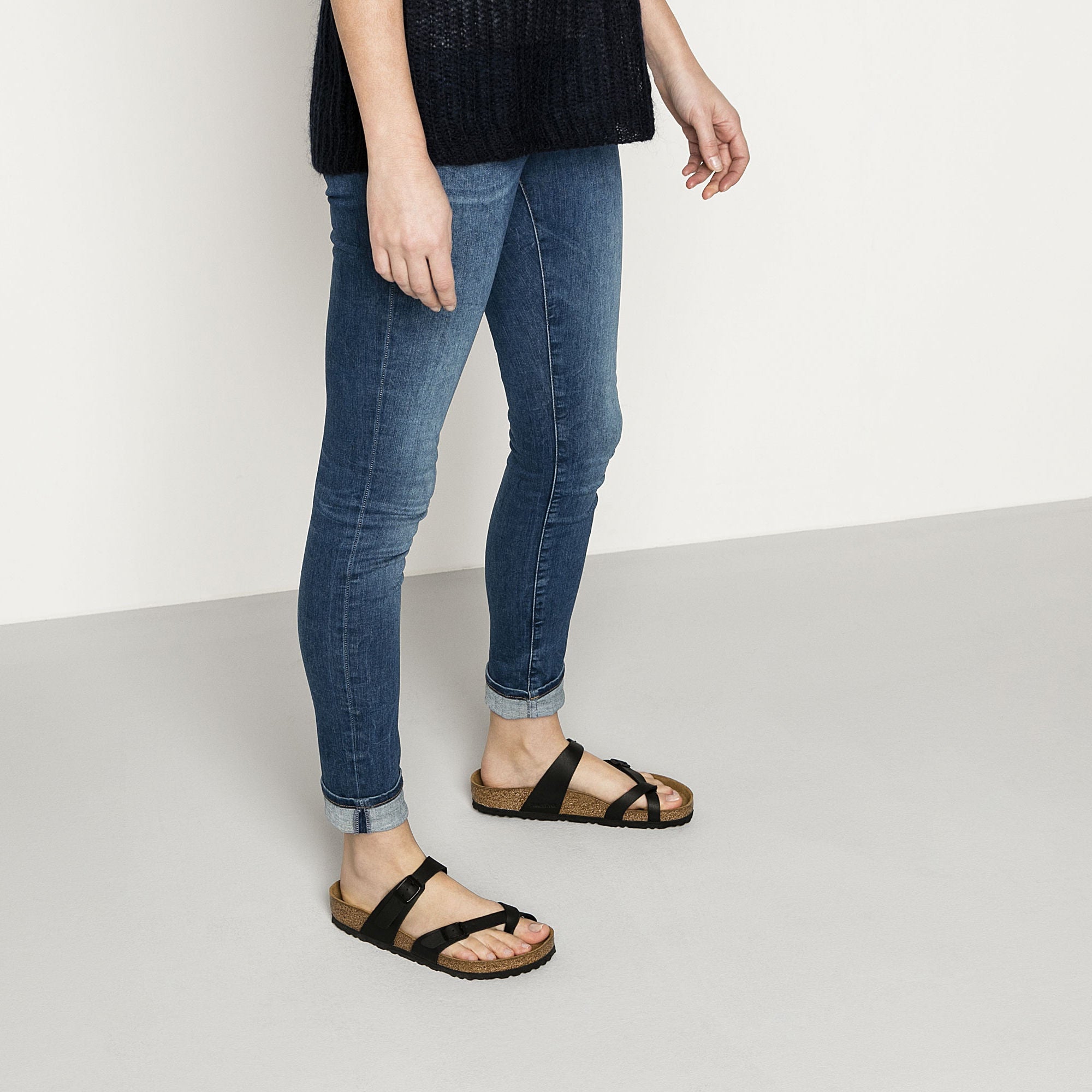 Mayari : Black Synthetic