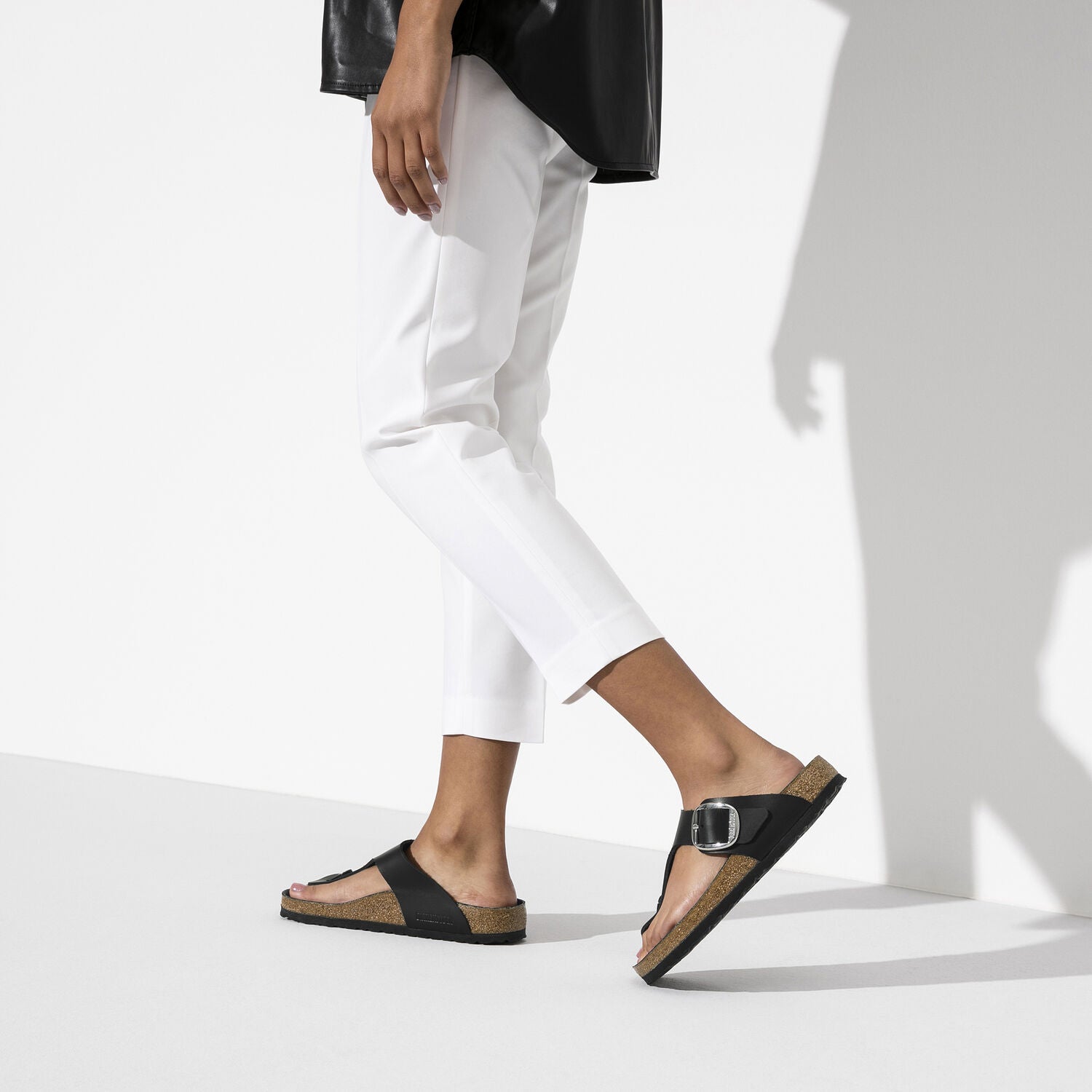 Gizeh Big Buckle : Black Oiled
